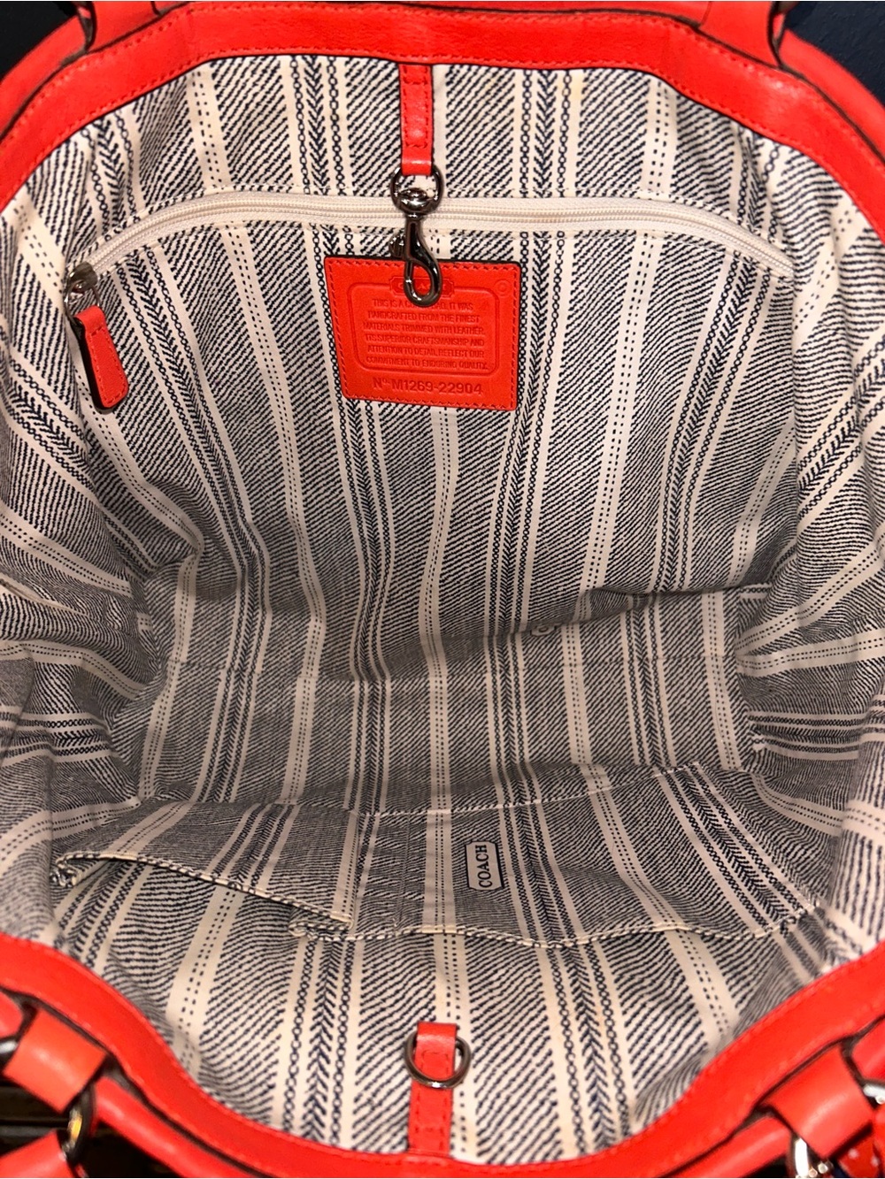 COACH NATURAL STRAW TANGERINE LEATHER TURNLOCK POCKET SHOPPER TOTE BAG -EUC- - Picture 12 of 16